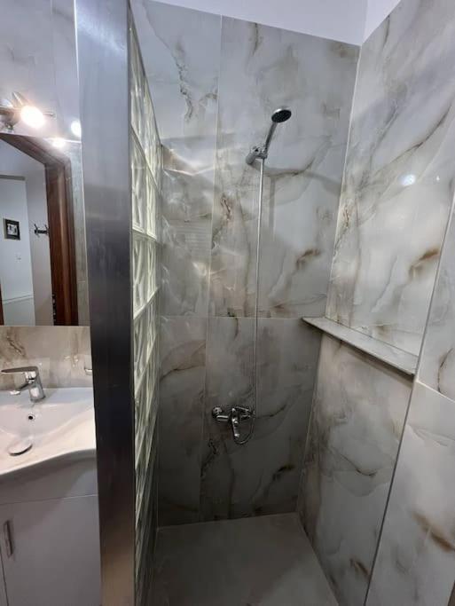 Apartment όμορφο στην παραλία Kastoria